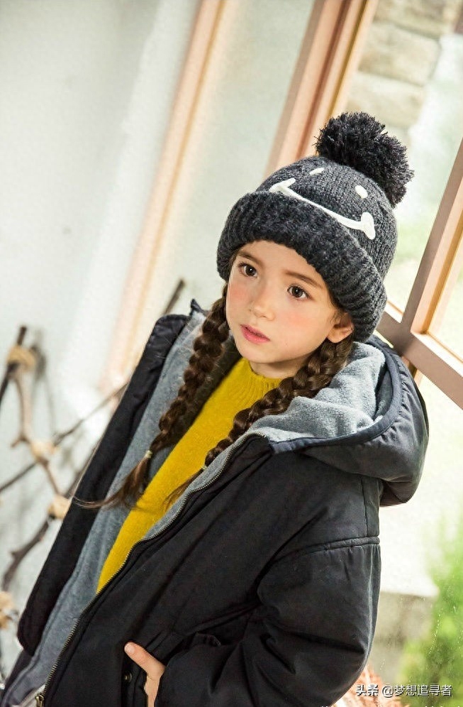 唯美伤感精选说说：明知你不喜欢我，还是乐意你耗着我(图1)