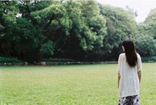 分手后的伤感说说，句句痛在心里！总有一句让你刻骨铭心！(图2)