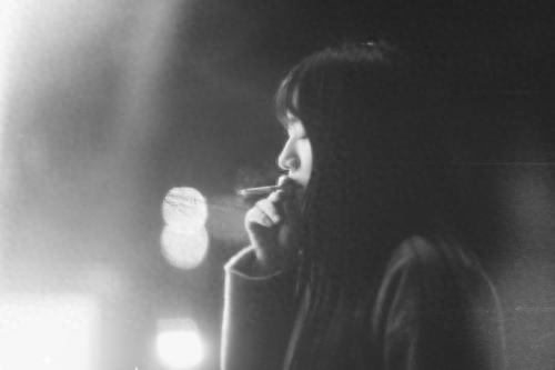 痛彻心扉的失恋伤感语录：你走吧悲伤和孤独，我一个人享受就好(图10)