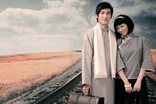 喜欢一个人不敢表白的说说 心里偷偷喜欢一个人的说说暗示(图1)