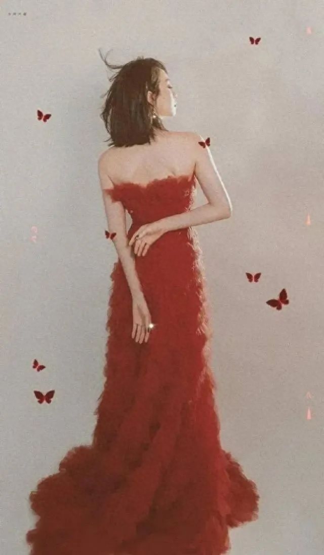 23句柔美而坚韧的背影杀短句，给你力量与感动(图1)