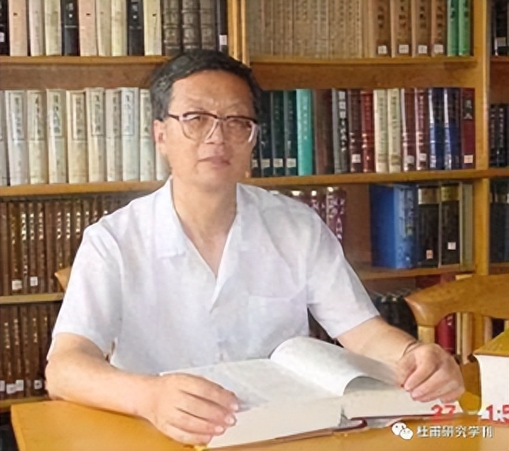 杨明|杜诗二首讲说(图1)