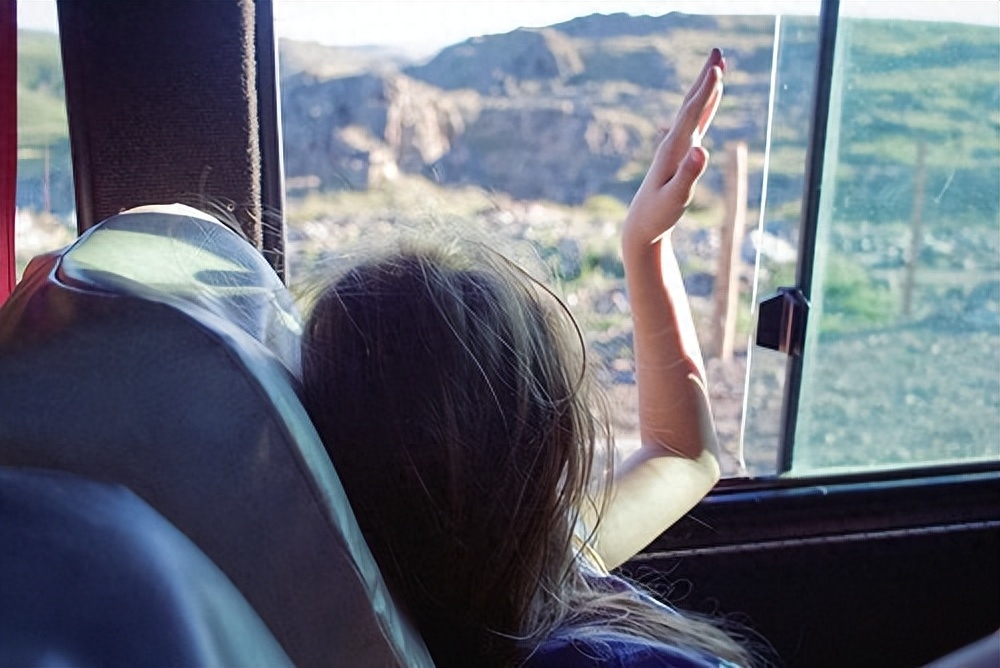 每日一读豁达一生的人生格言(图6)