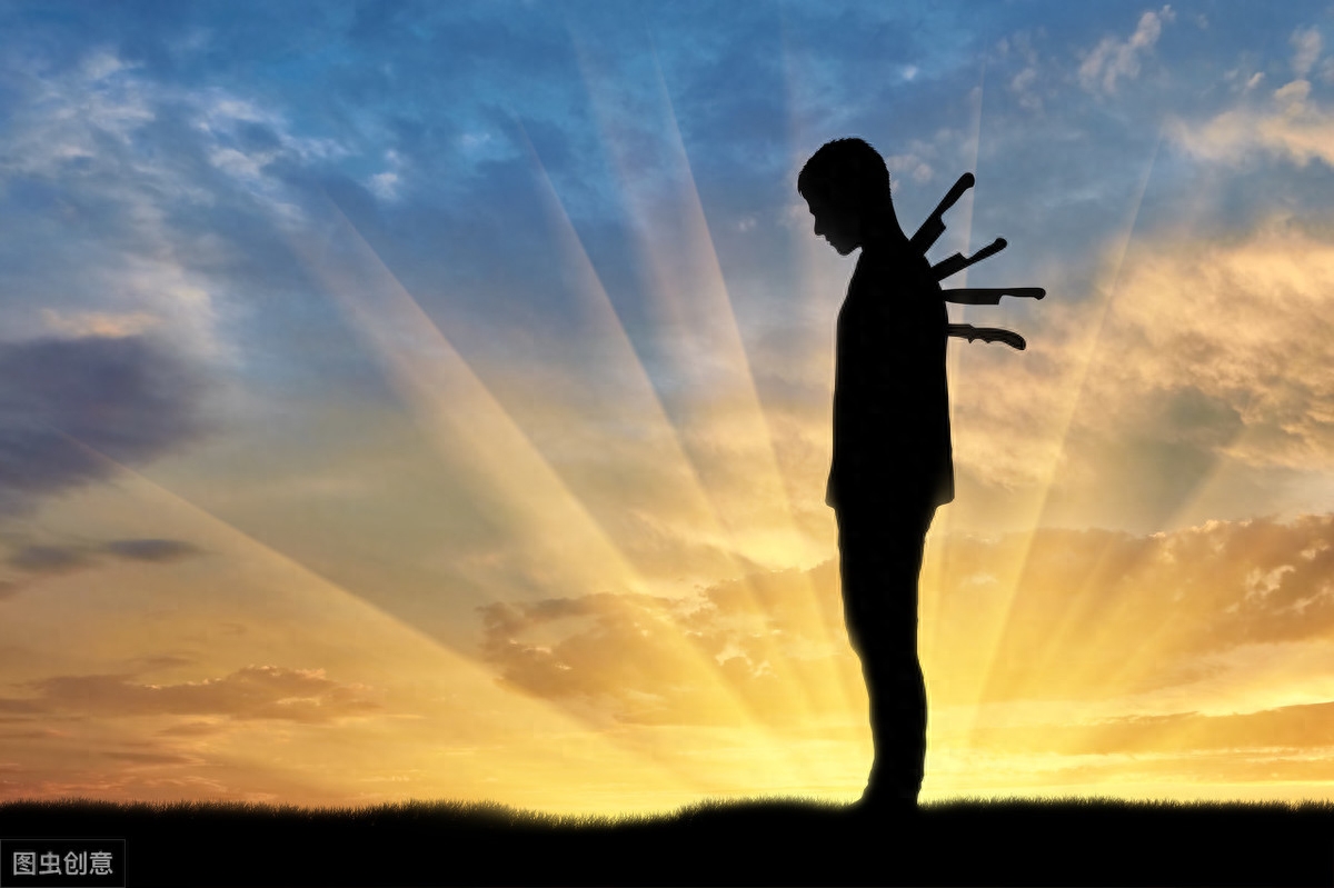 最凉不过人心，谁也不是谁的谁，何必高估自己(图2)