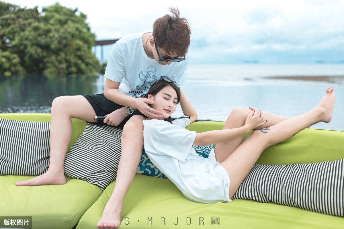 撩到对方脸红的土味精情话：愿岁月可回首，且以深情共白头(图1)