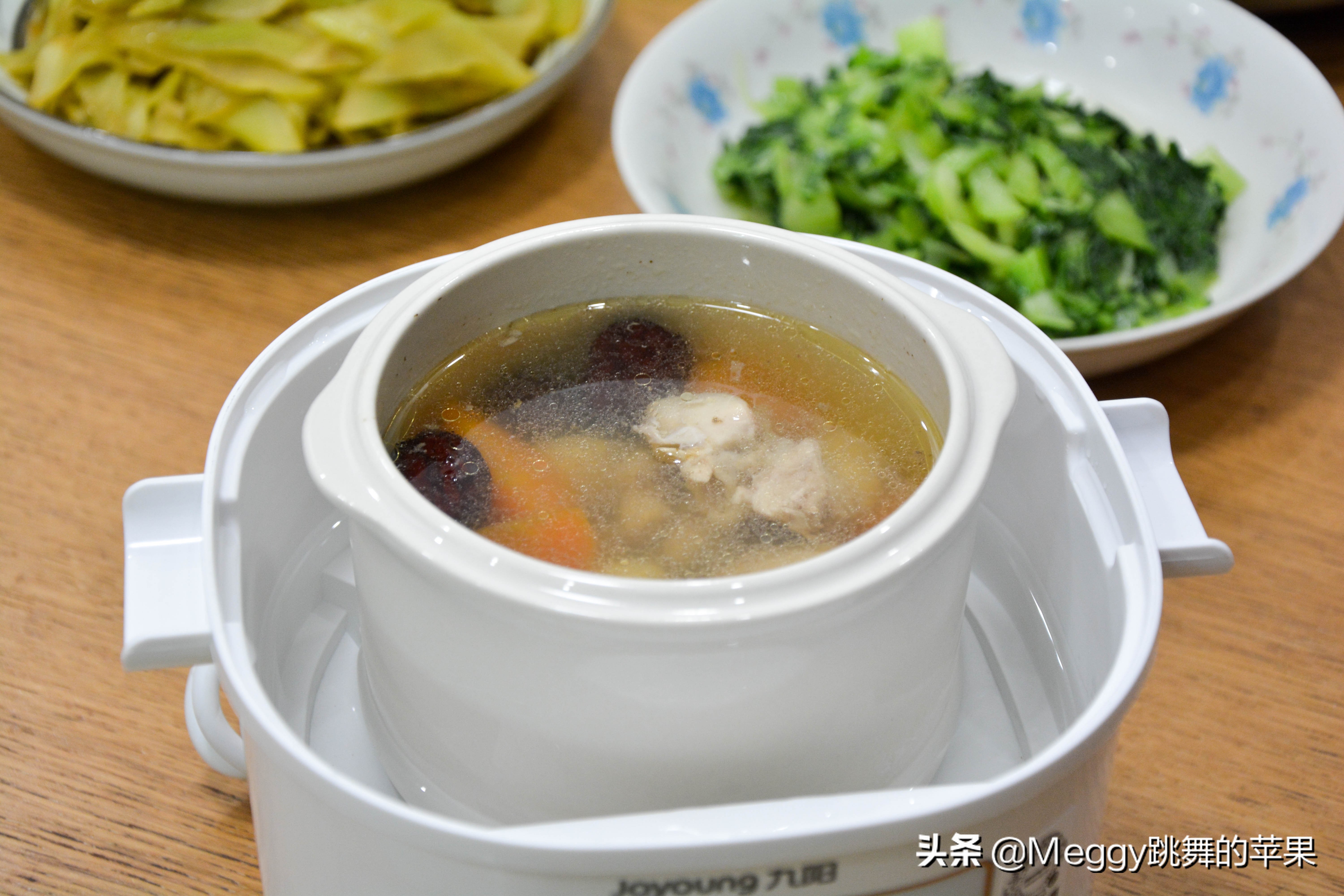 家里存货余粮不少，4人晚餐品质没降，4菜1汤挺滋润(图6)