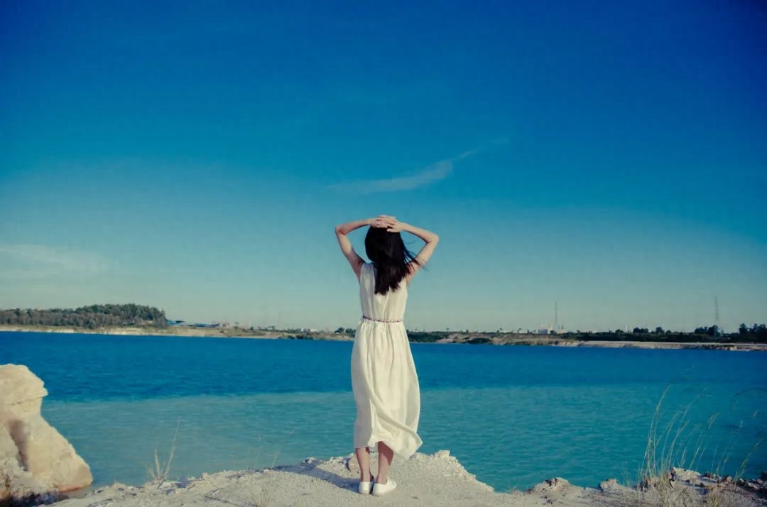 《摆渡人》最触动灵魂的6句话，读懂治愈一生(图1)