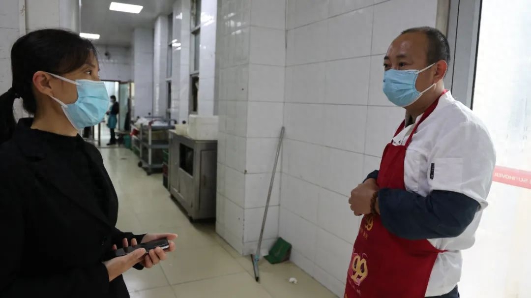 战疫进行时｜筑牢后勤保障网——记翔宇接待中心全体员工(图3)