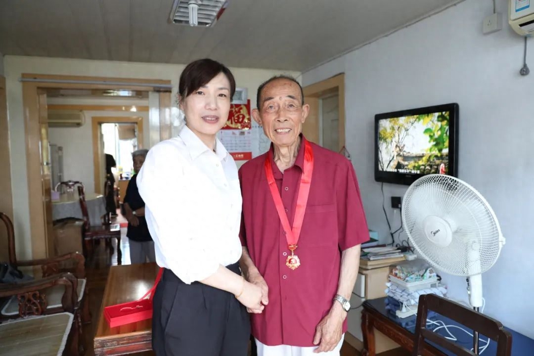 笔墨中：朝鲜战场老兵回忆激情燃烧的岁月丨百年峥嵘铸辉煌(图2)