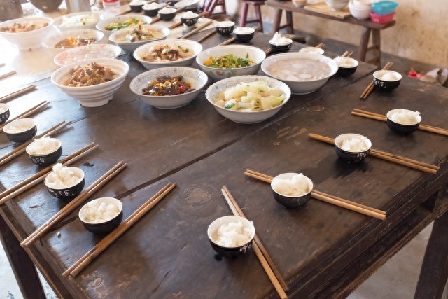 同学相聚本幸事，今日因何却伤感？愿病者康健、苍生无病无灾(图3)