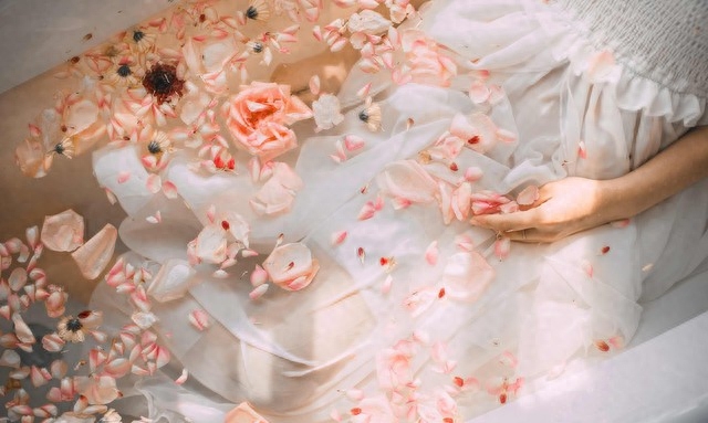 Best Quotes On Love！唯美浪漫，英文爱情美句欣赏(图6)