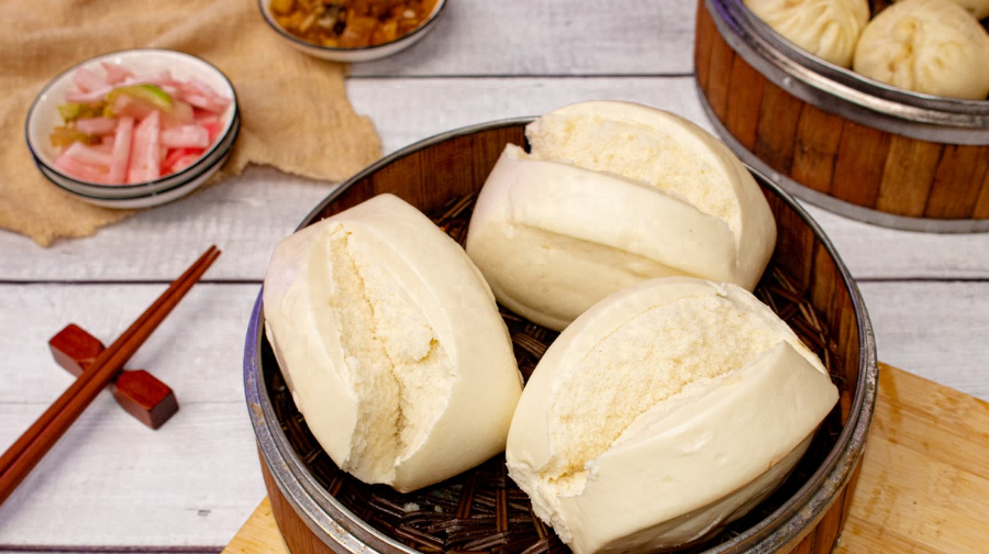 馒头VS面包，早餐到底吃哪个好？看完这篇文章就不会再纠结了(图2)