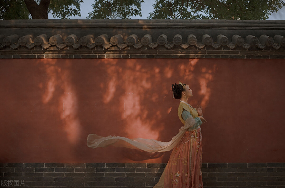 沧海桑田，唯汉服之美，一眼千年(图2)