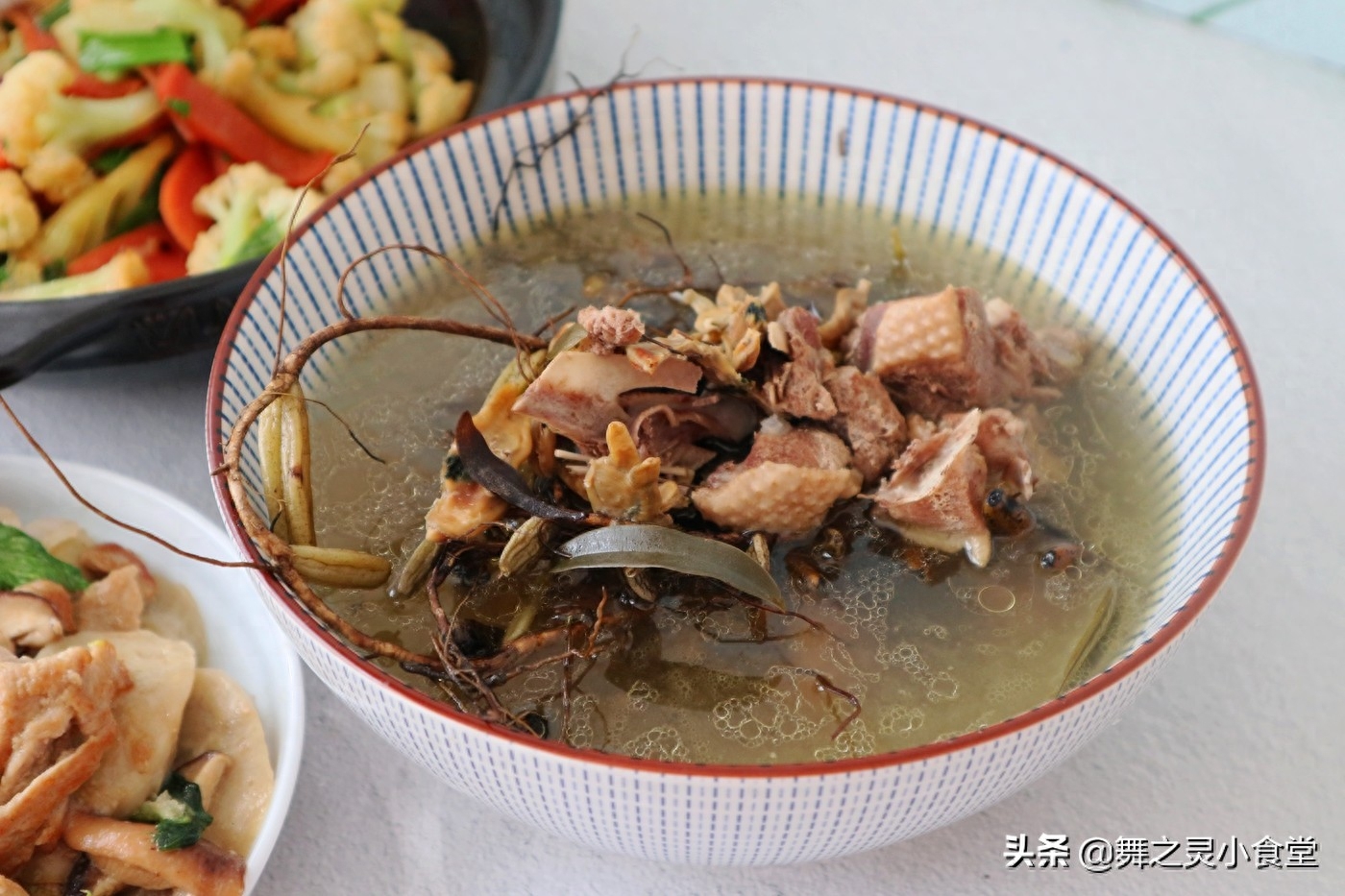 福建一家三口人的午餐，晒朋友圈火了，拒绝精致穷，过好自己生活(图2)