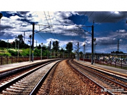 唯美语录精选：每个人都有一颗守护的星，传说那是颗爱人的心。…(图7)