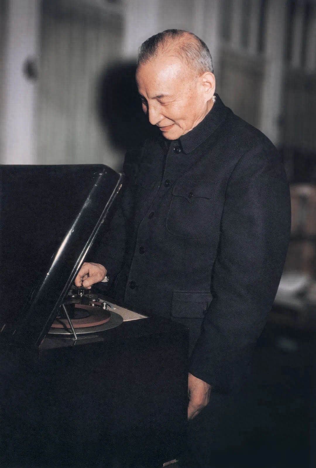 为振兴评弹事业，陈云40年前提出了七字名言(图1)