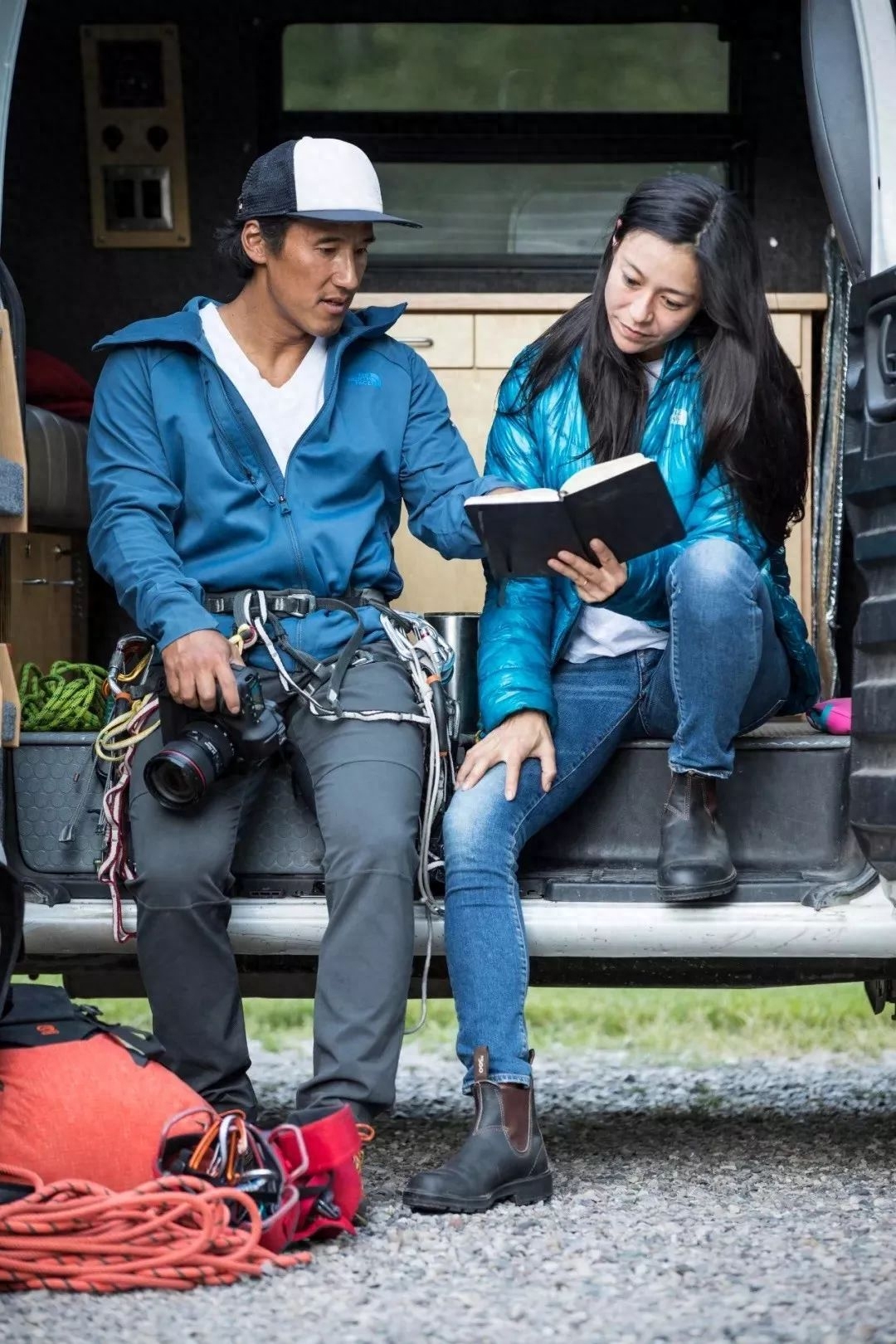 《徒手攀岩》:人生就像Free solo，从中我找到达成目标的成功之道(图2)