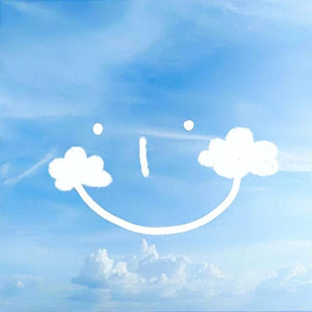 比天空还要干净的励志早安句子：天空的湛蓝是不经意的心动。加油(图6)