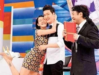 她们比鲜花光鲜,比烟花寂寞,转身的眼泪谁能看得到(图5) 她们比鲜花光鲜,比烟花寂寞,转身的眼泪谁能看得到(图5)