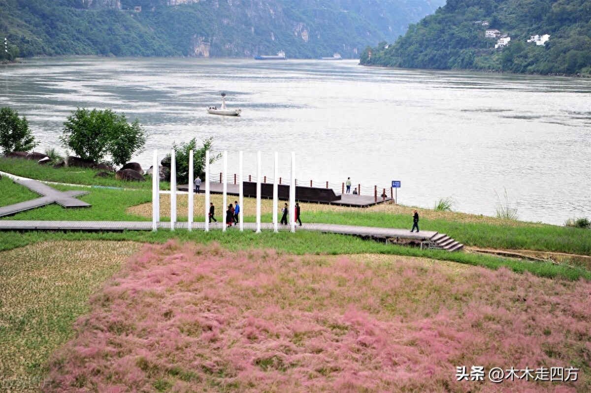 自觉是进步之母，自贱是堕落之源，故自觉心不可无，自贱心不可有(图1)