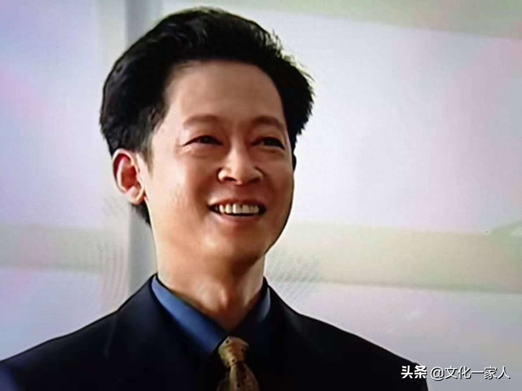 逻辑的魅力，一个人的独白：王志文在《黑冰》里的台词欣赏(图2)