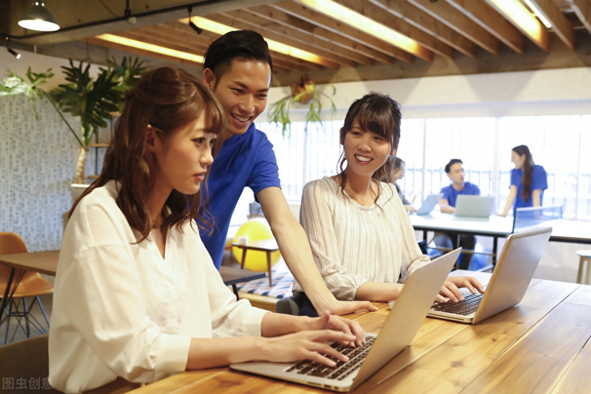 张建中三八赞巾帼诗词六首(图3)