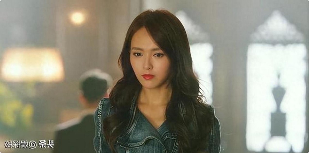 《赏金猎人》：喜剧动作剧情片的表现与意义(图1)