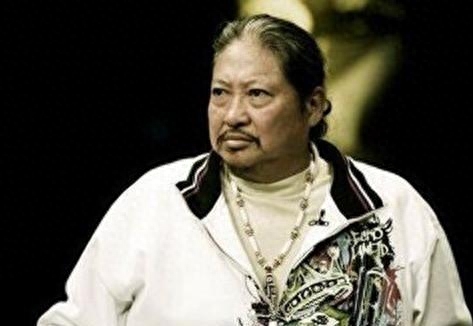 杀破狼：洪金宝老了，任达华老了，只有他43岁却颜值爆表(图1)