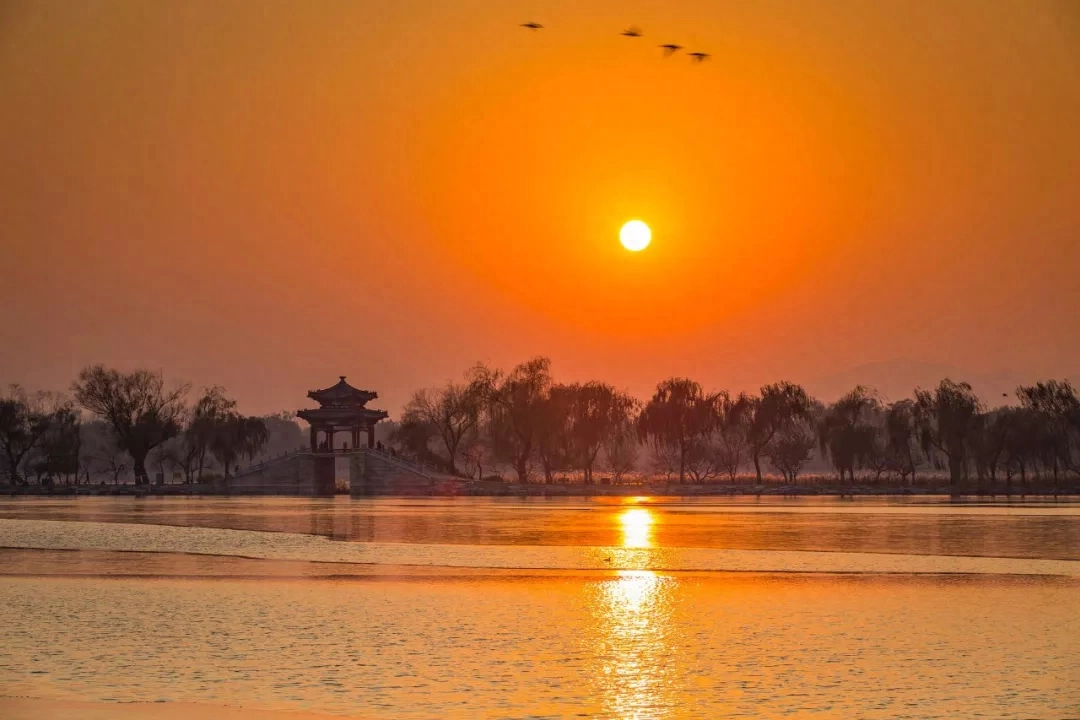 99句经典爱国诗词，每个人都应该读一读(图8)