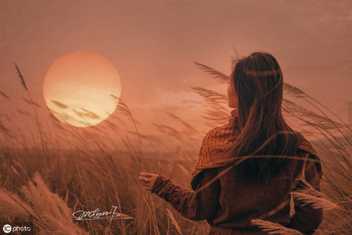 往事如烟，人生如梦，红尘似海深又浅(图2)