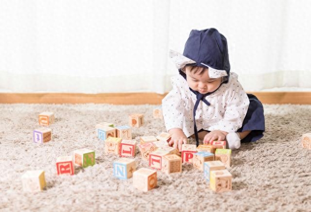 爱因斯坦：“保持你的好奇心”，好奇心，是送给孩子最珍贵的礼物(图8)