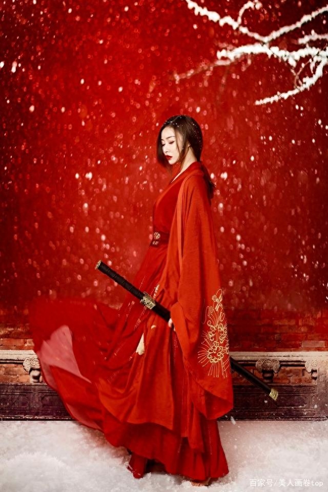 一首诗，写尽了汉服女子之美(图3)