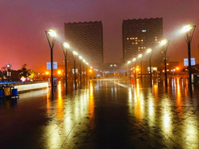 下雨了，朋友圈的文案准备好了吗？(图2)