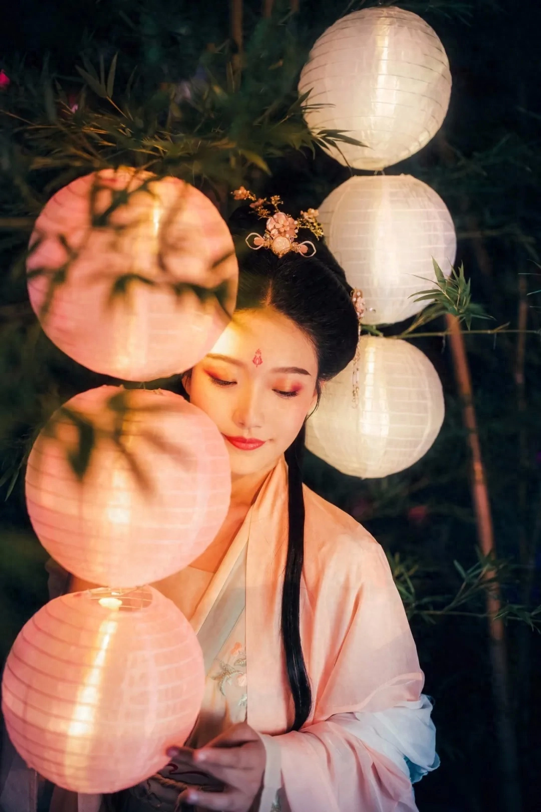 李白：花间一壶酒，独酌无相亲(图7)