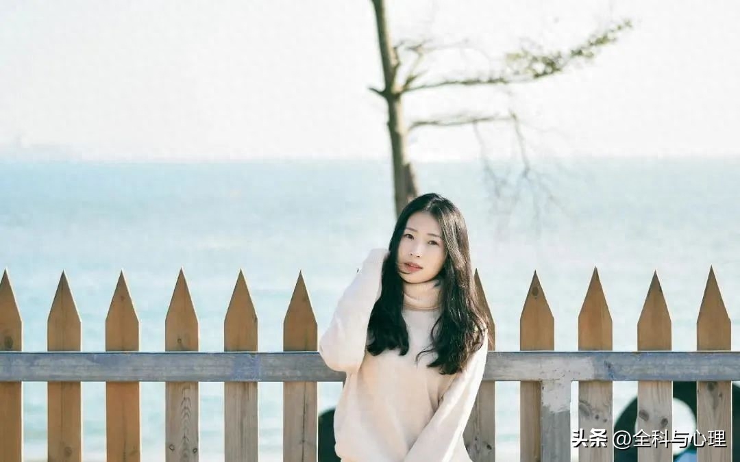 超级温柔的神仙句子文案，简短精辟的高质量短句(图5)