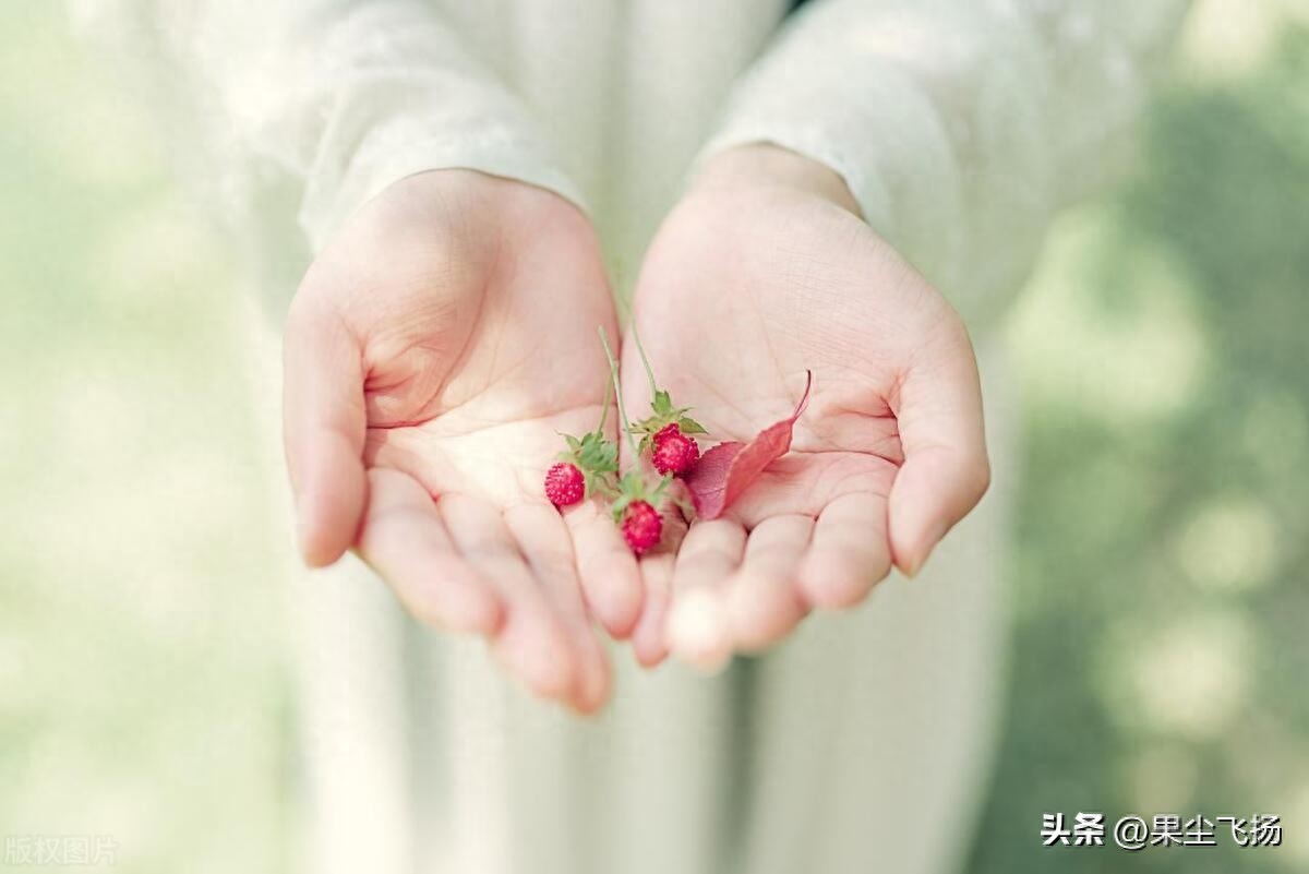 必读：中国20个赞美爱情的古诗词(图19)