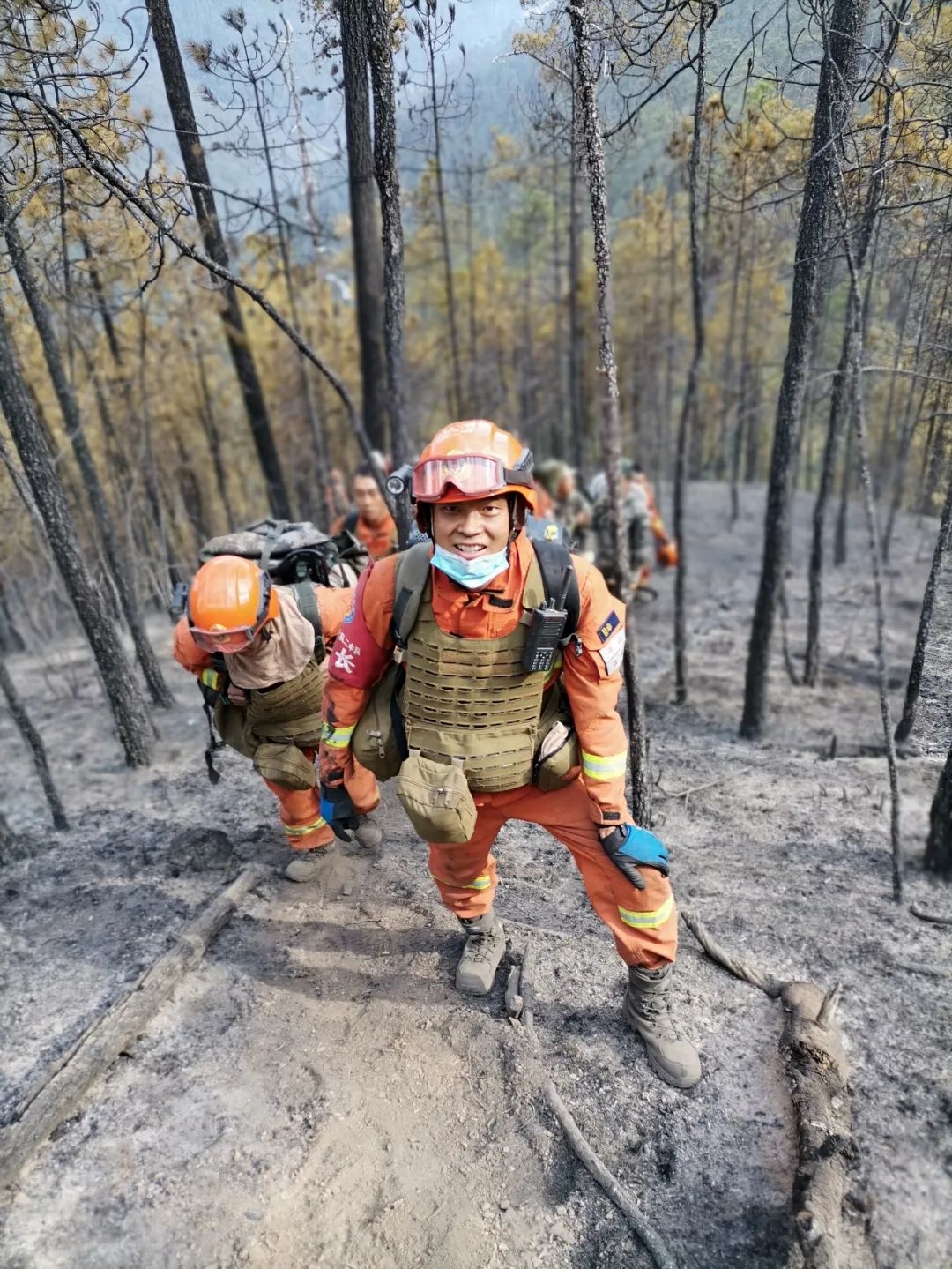 时光不老，青春正好 | 恰风华正茂，无悔火焰青春(图4)