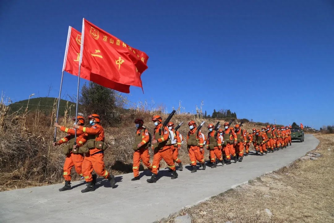 时光不老，青春正好 | 恰风华正茂，无悔火焰青春(图10)