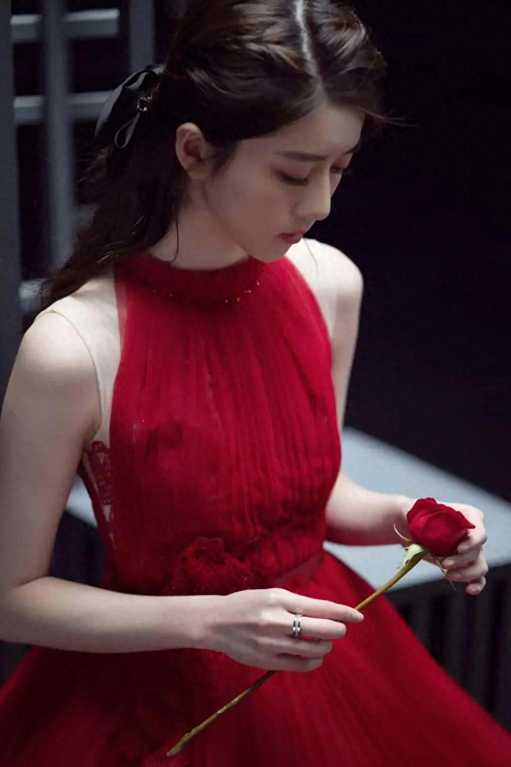 夜夜相思更漏残，伤心明月凭阑干，思念的情，相思的诗(图11)