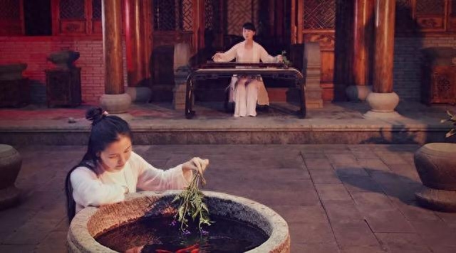 20首相思诗词，首首经典，每一首都有一个千古名句(图4)