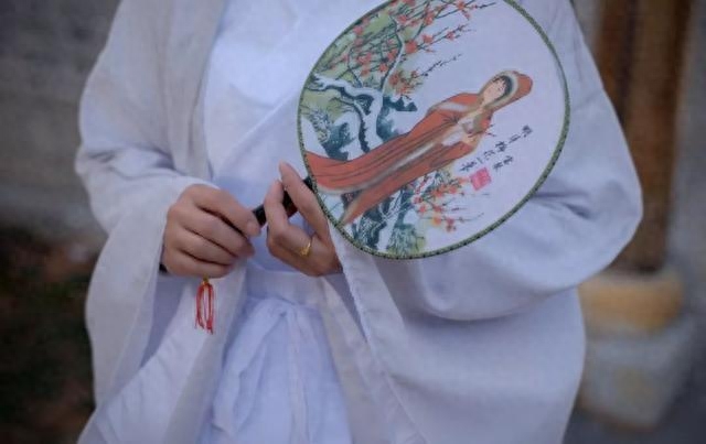 20首相思诗词，首首经典，每一首都有一个千古名句(图8)