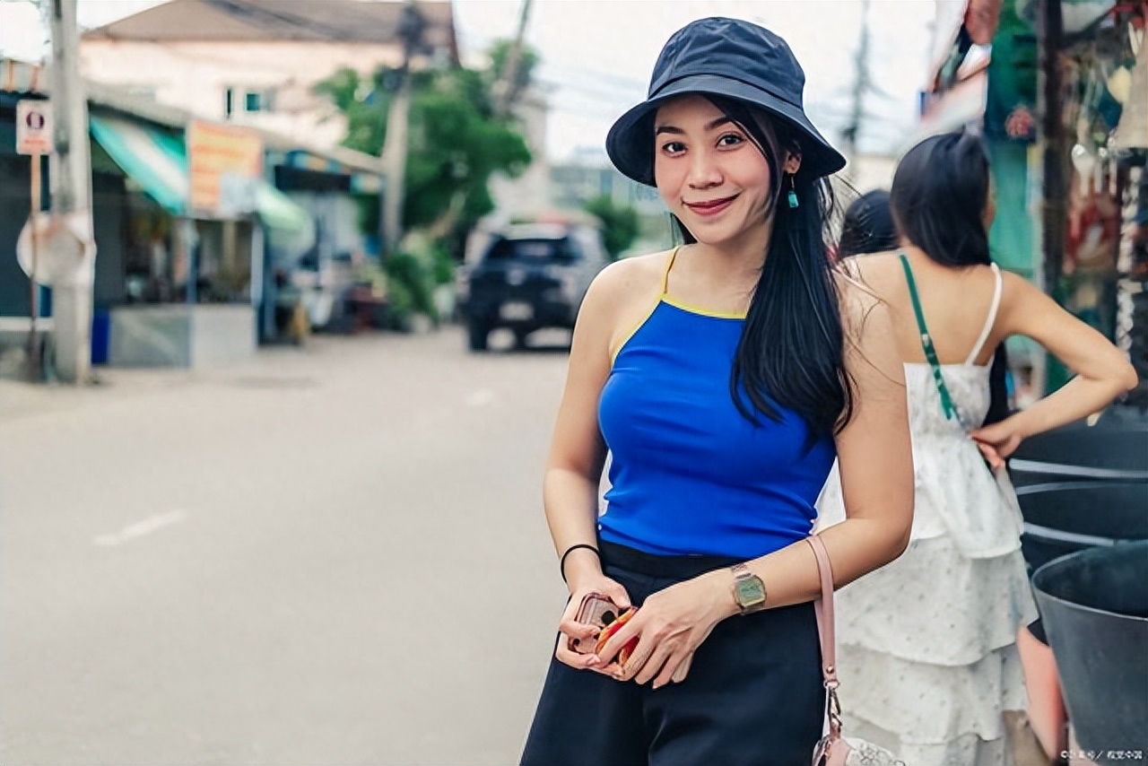 高情商回家发朋友圈的句子（适合发朋友圈的回家句子）(图2)