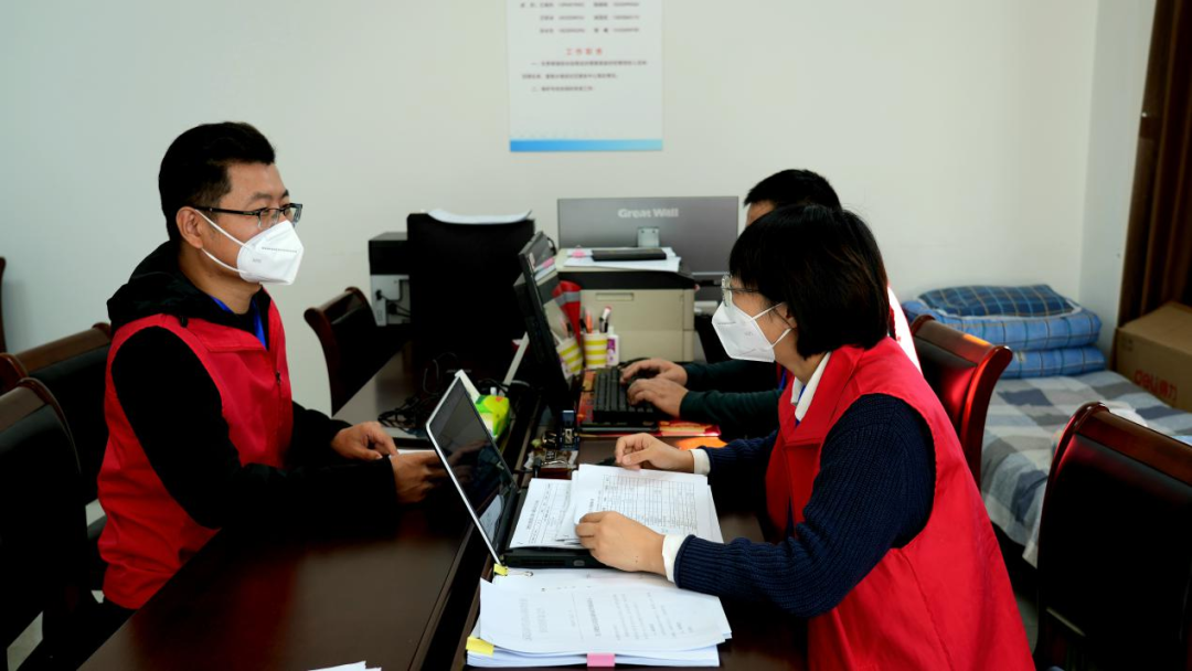 「河东少年说」“家有‘大白’ 孩子眼里的抗疫父母”系列专访——常力天(图5)