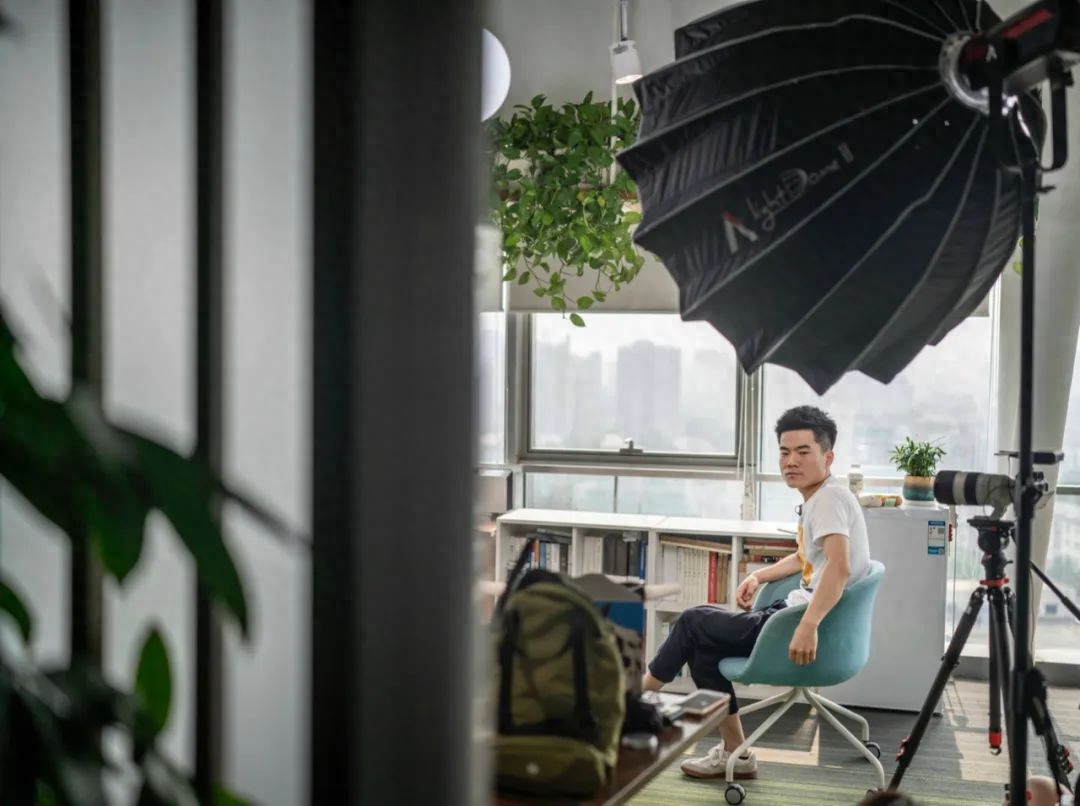 新东方老师的下一站(图1)