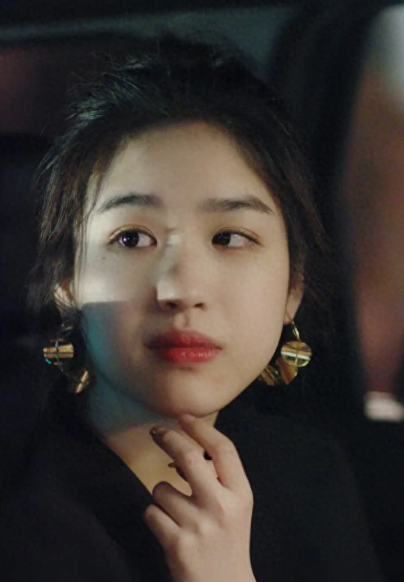 高知美少女网红照片翻车！首秀直播真颜判若两人，算“诈骗”吧？(图101)