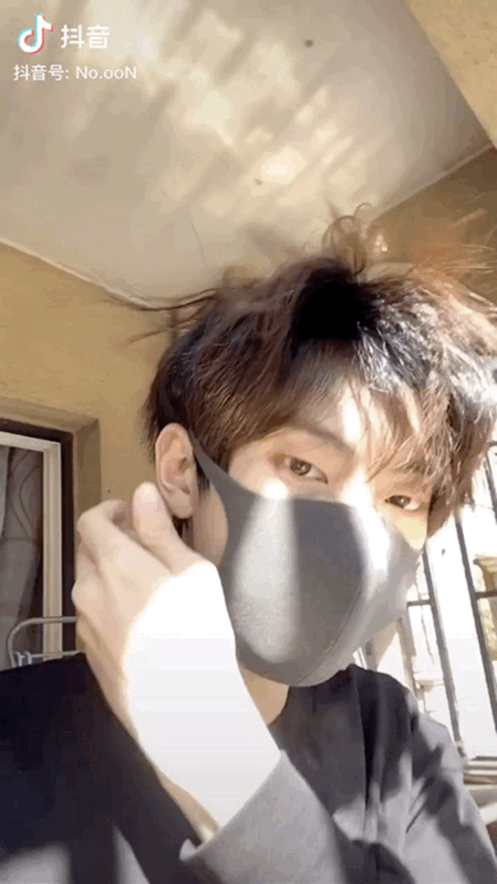 高知美少女网红照片翻车！首秀直播真颜判若两人，算“诈骗”吧？(图111)