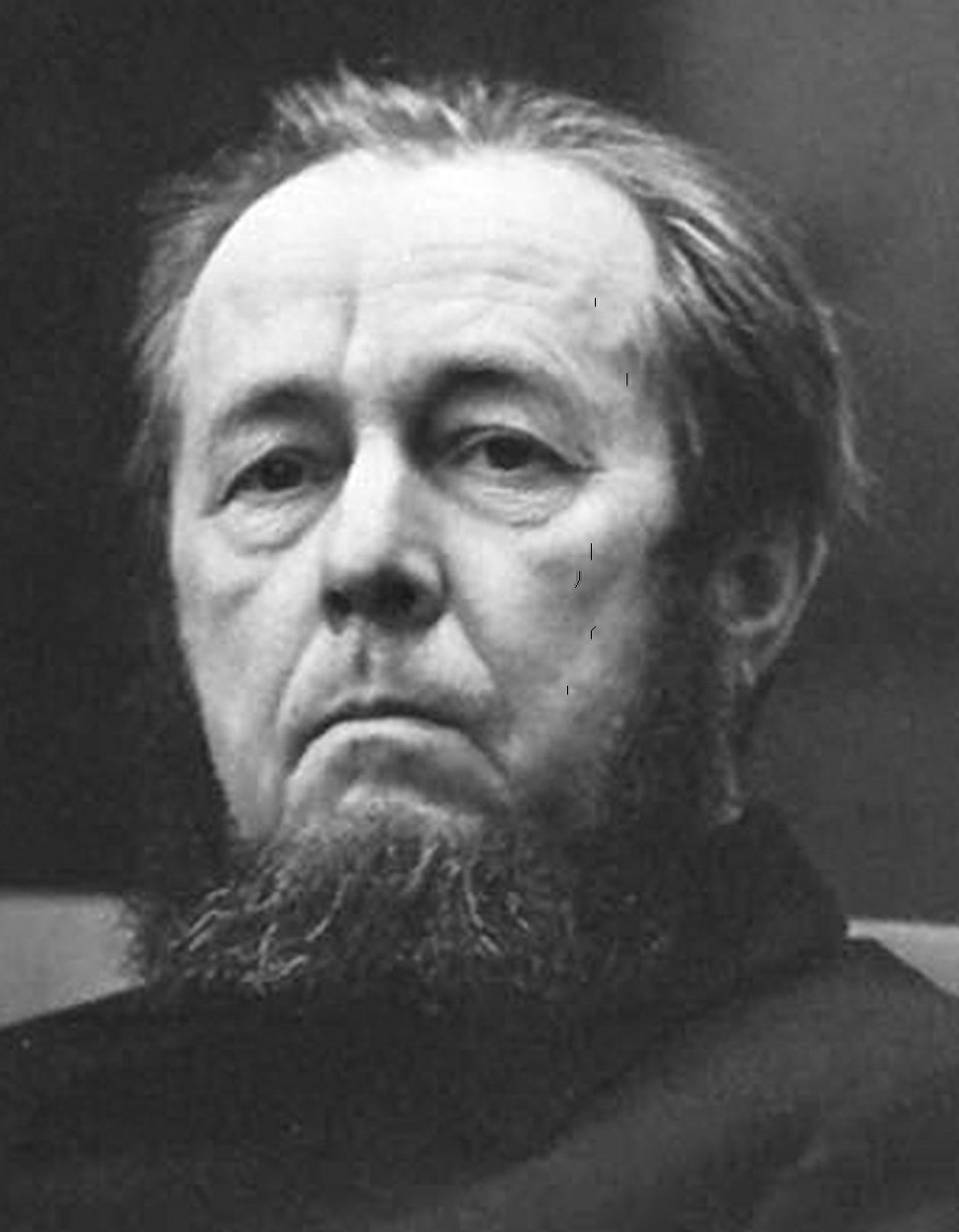 膜拜！伟大的索尔仁尼琴，伟大的人格与作品，他这十句格言真犀利(图2)