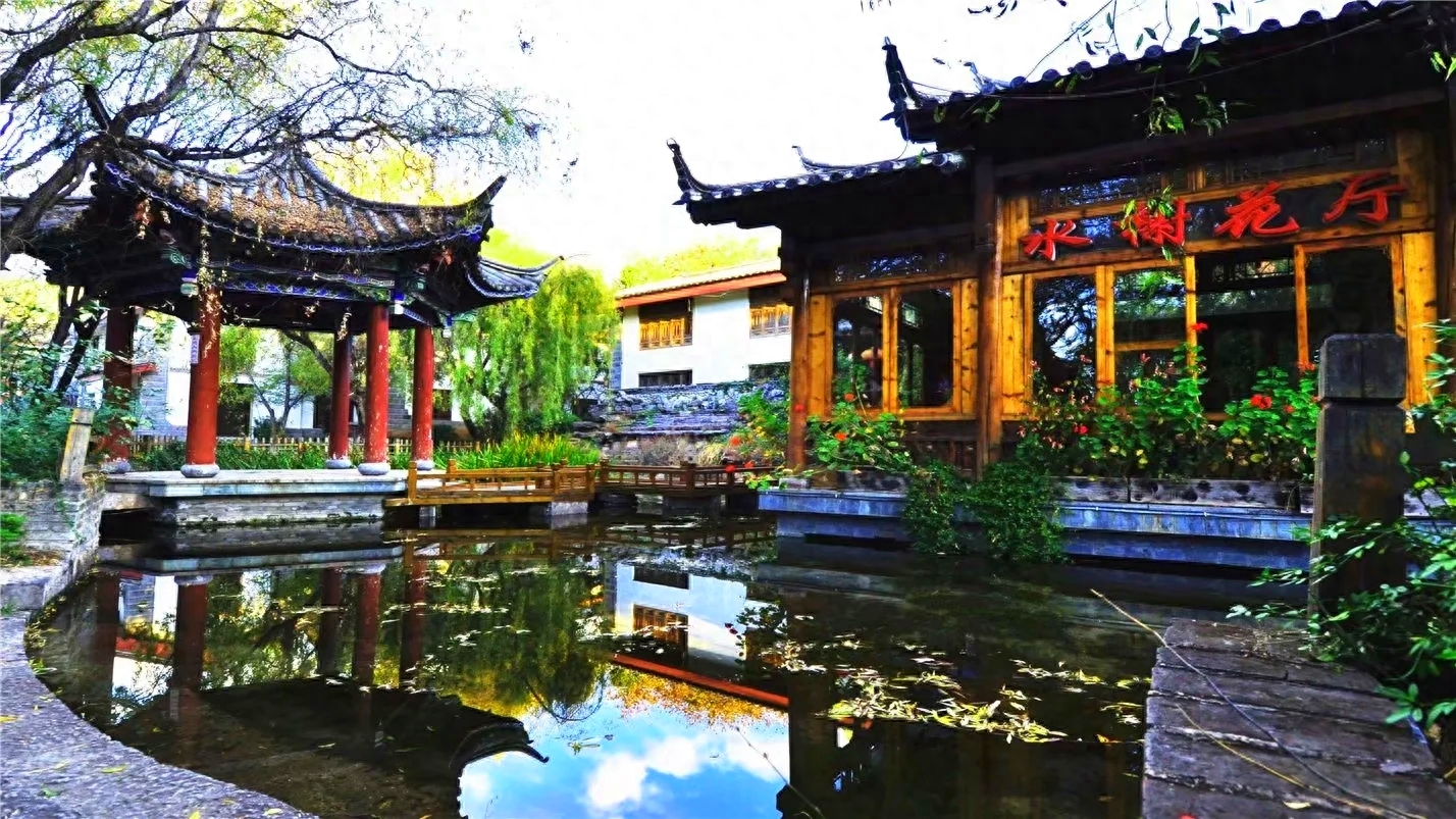 抬头观云喝茶，垂首听雨赏花(图31)