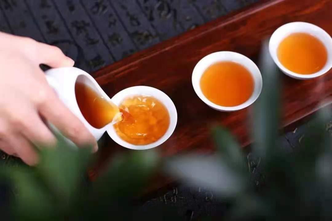 在唐诗宋词的花园里，茶是一朵琪花瑶草，袅袅茶香与茶韵流淌千年(图8)