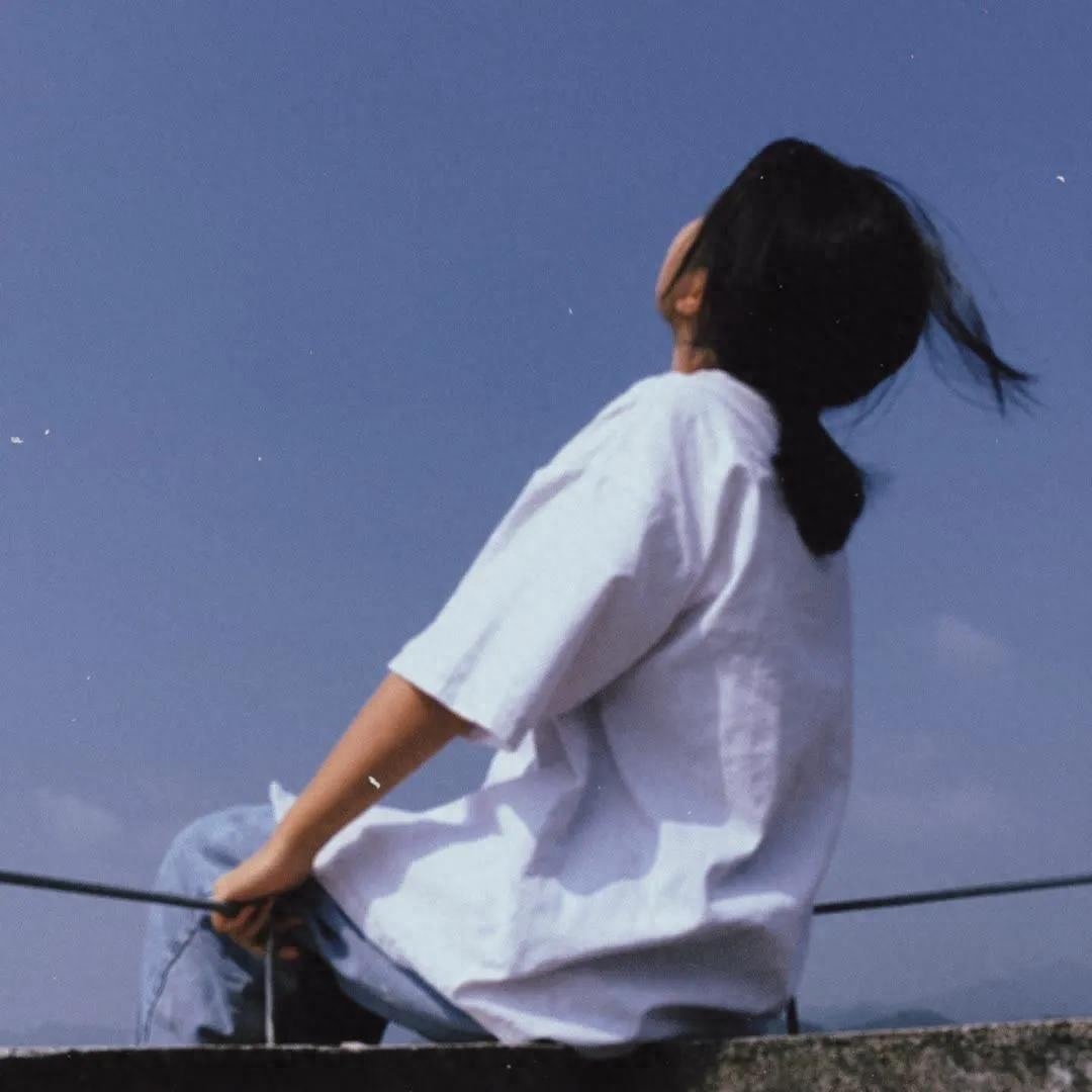 文案句子：离开校园，温柔岁月(图5)